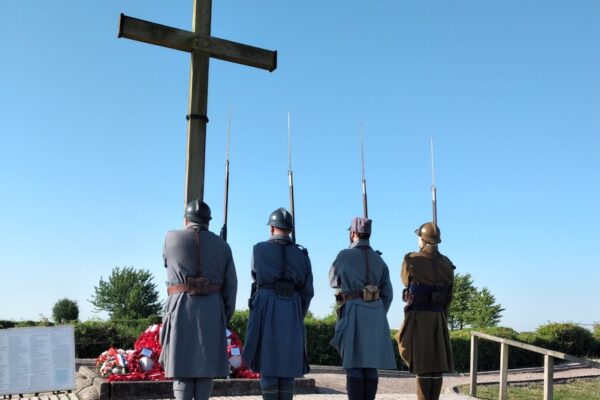 July 1st Ceremony – Solemn but hot